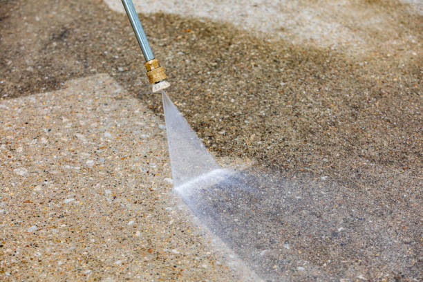 Best Oil Spill Cleanup  in Rainbow Lakes Estates, FL